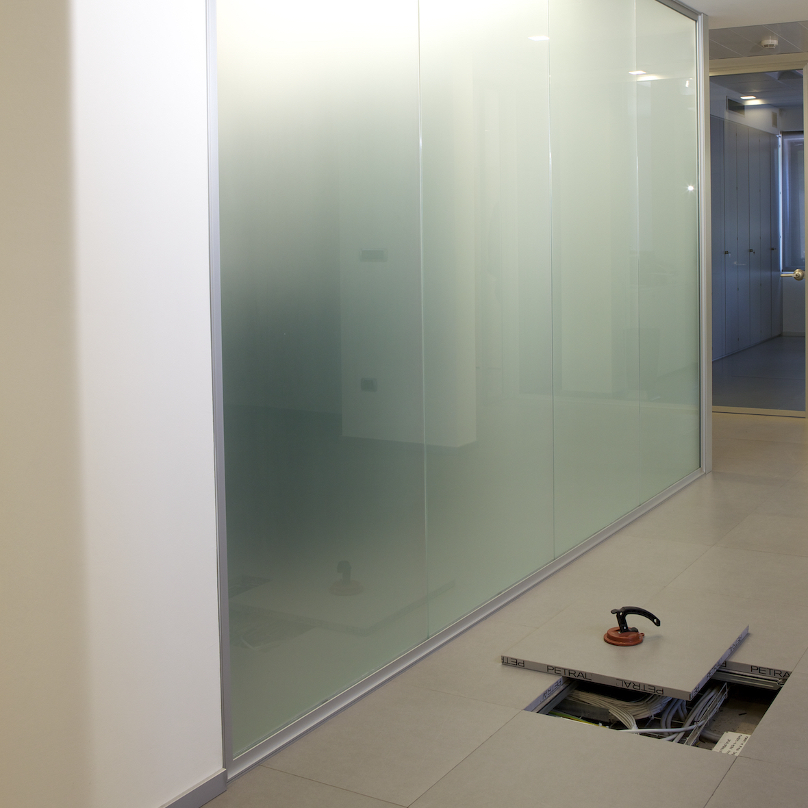 DATA CENTER 3 